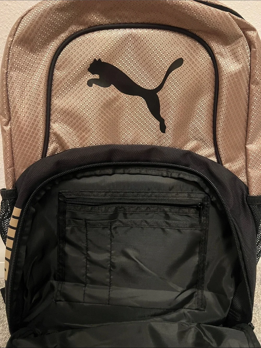 PUMA unisex Contender 3.0 Backpack in tan/gold combo 📚